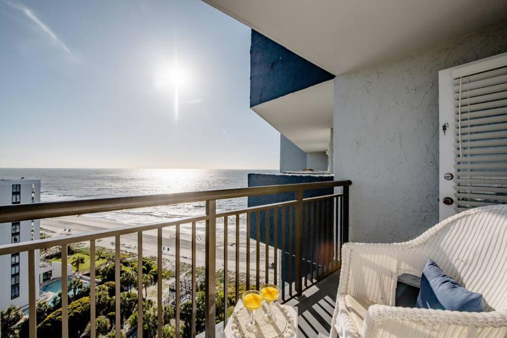 Royal Retreat-Amazing View-King Bed-1 Bedroom-Full Kitchen-Free Parking-Self Check-In 미를 비치 외부 사진